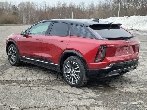 New 2026 Cadillac Optiq Sport 1 image 5
