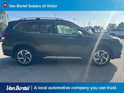 Certified 2023 Subaru Forester Touring AWD/4WD image 7