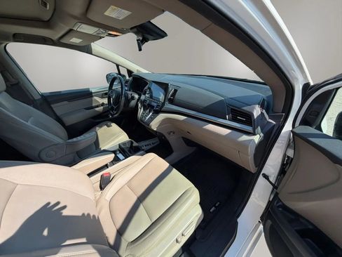 Used 2019 Honda Odyssey Touring image 10