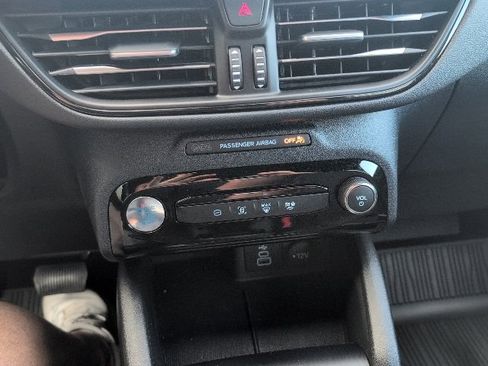 Used 2025 Ford Escape ST-Line w/ Equipment Group 301A image 20