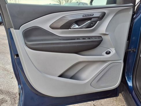 Certified 2022 GMC Terrain SLT w/ Tech Package image 23