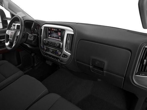 Used 2015 GMC Sierra 2500 4x4 Crew Cab w/ Sierra Convenience Package image 16