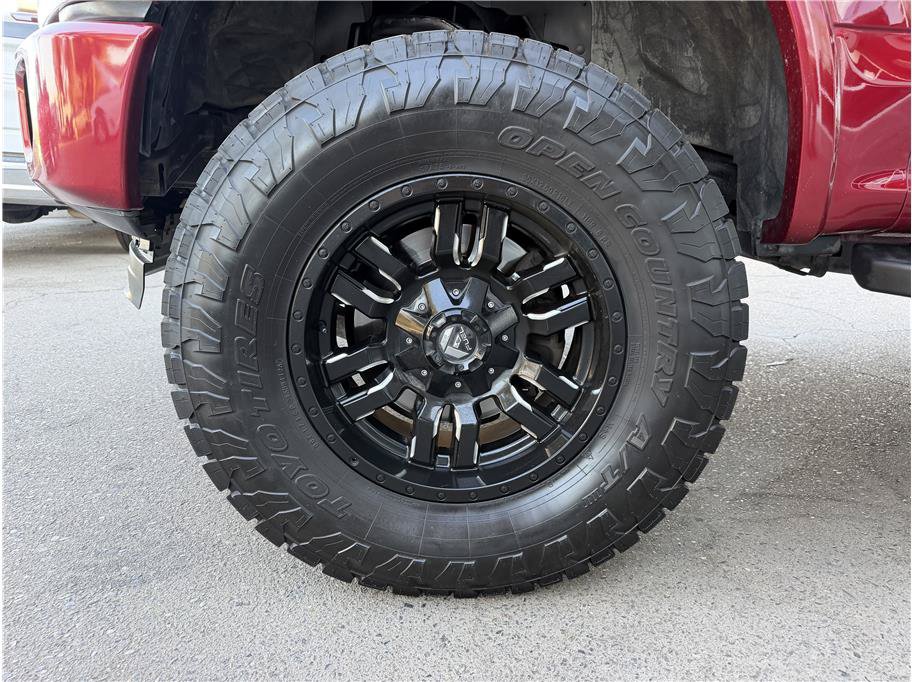 Used 2015 Ford F150 Lariat w/ Equipment Group 501A Mid AWD/4WD image 8
