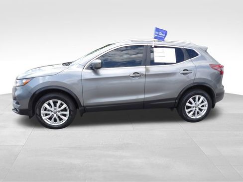 Used 2022 Nissan Rogue Sport SV FWD image 5