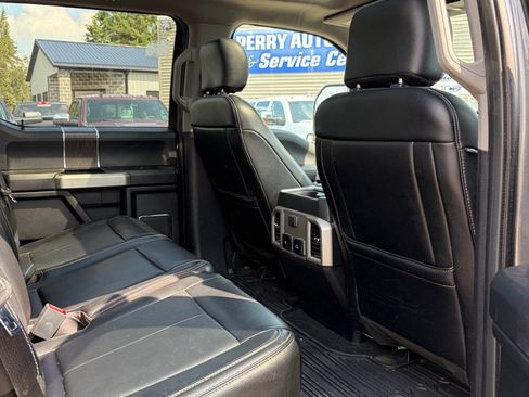 Used 2021 Ford F250 Lariat w/ Lariat Ultimate Package AWD/4WD image 23