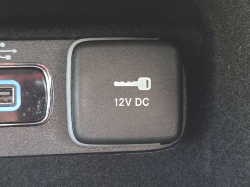 Used 2021 Jeep Grand Cherokee Laredo w/ Security & Convenience Group AWD/4WD image 7