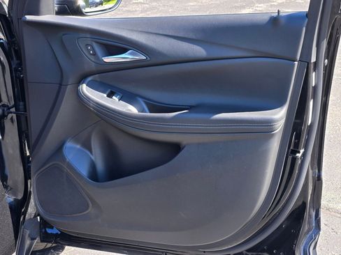 Used 2025 Buick Encore GX Preferred FWD image 6