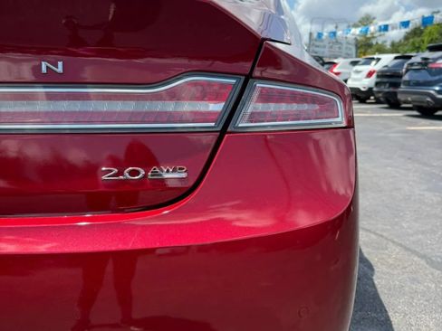 Used 2013 Lincoln MKZ AWD image 9