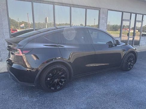 Used 2020 Tesla Model Y Long Range AWD/4WD image 3
