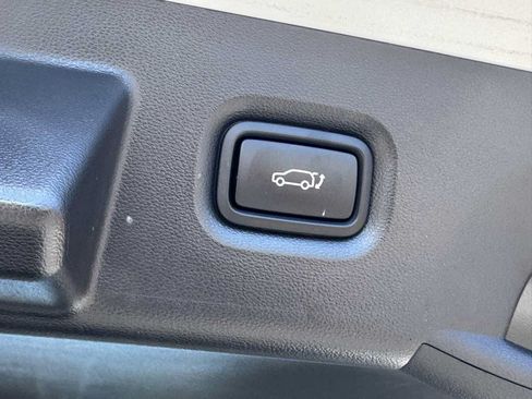 Used 2024 Hyundai Ioniq 5 SEL RWD image 11
