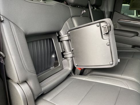 Used 2023 Chevrolet Silverado 1500 LTZ RWD image 37