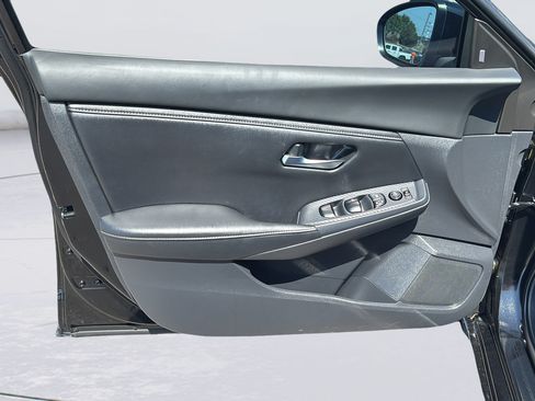 Used 2022 Nissan Sentra SV w/ All-Weather Package FWD image 18