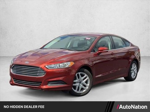 Used 2014 Ford Fusion SE FWD image 1