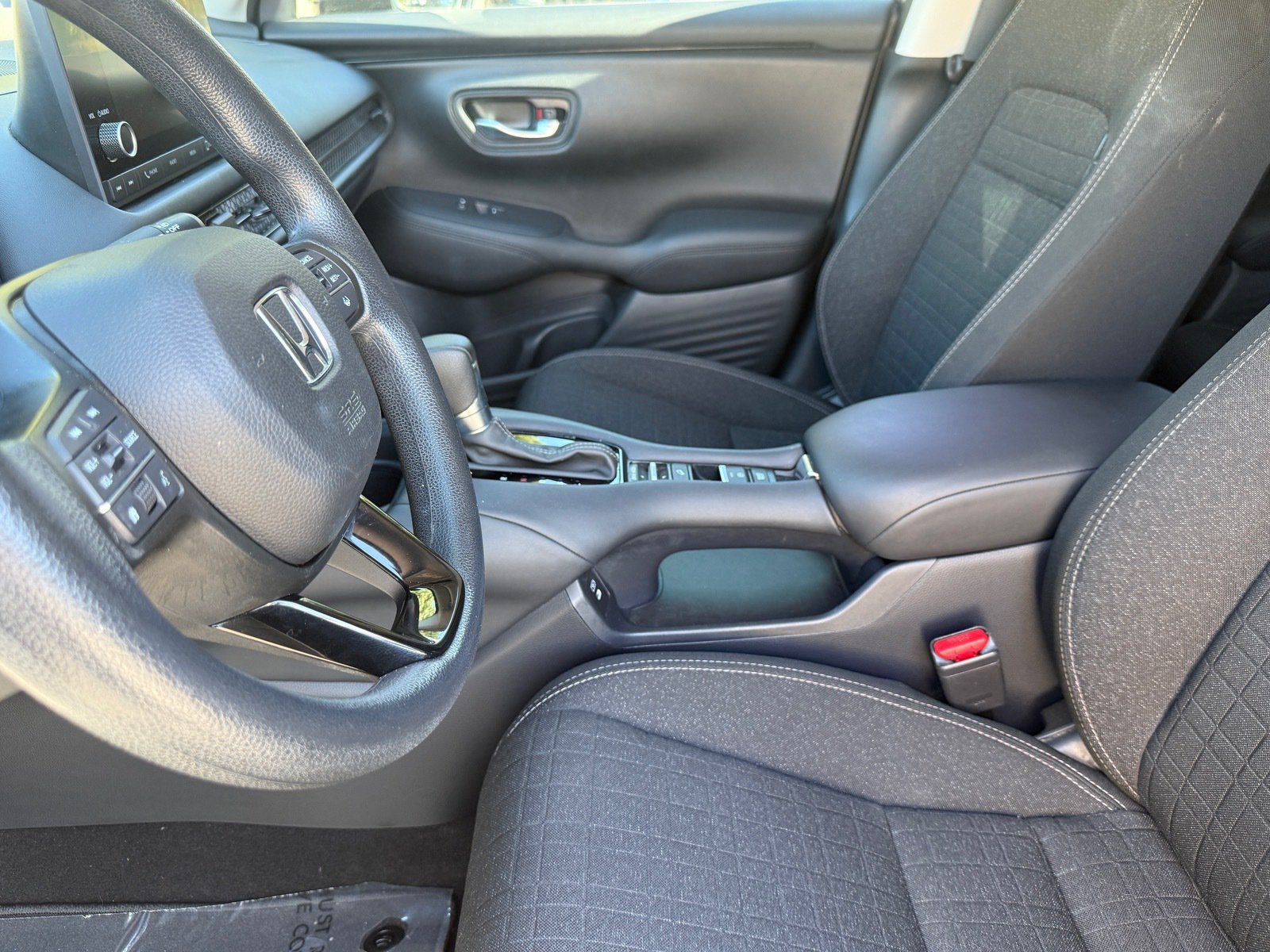 Used 2024 Honda HR-V LX image 21