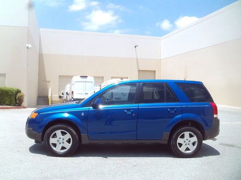 Used 2005 Saturn Vue AWD V6 w/ Safe & Sound Pkg image 18