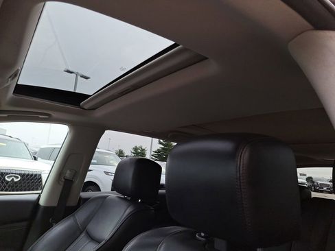 Used 2015 INFINITI QX60 AWD w/ Deluxe Touring Package image 28