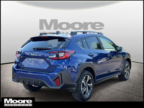 Used 2026 Subaru Crosstrek 2.0i Premium AWD/4WD image 2