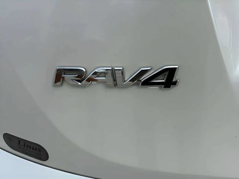 Used 2017 Toyota RAV4 Limited w/ Advanced Technology Package AWD/4WD image 22