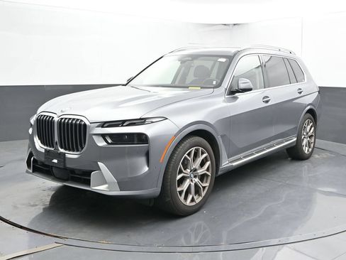 Used 2026 BMW X7 xDrive40i AWD/4WD image 7