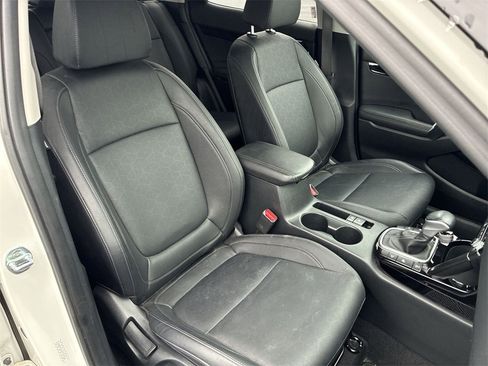 Used 2024 Kia Seltos SX image 21
