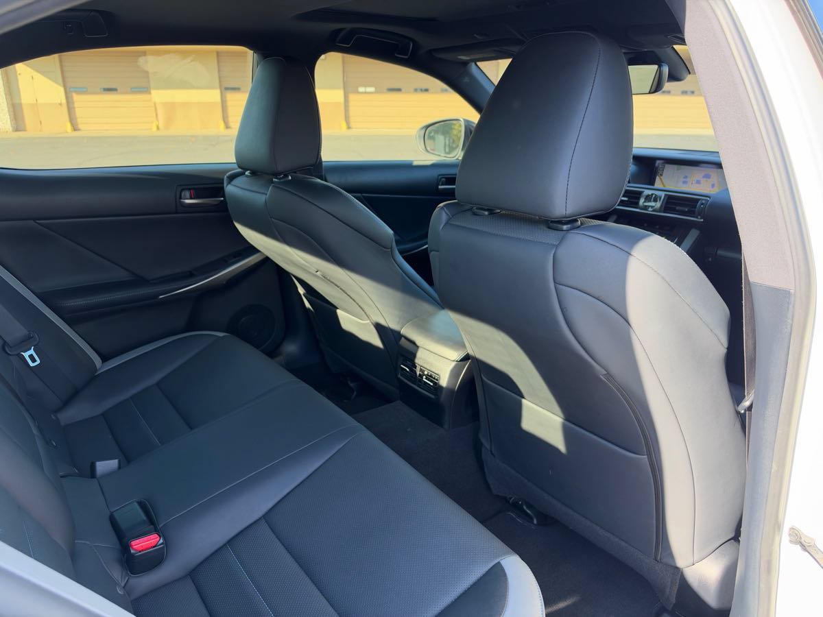 Used 2020 Lexus IS 300 F Sport w/ Blackline Edition RWD image 28