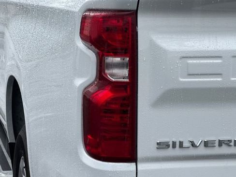 Used 2025 Chevrolet Silverado 1500 W/T image 41