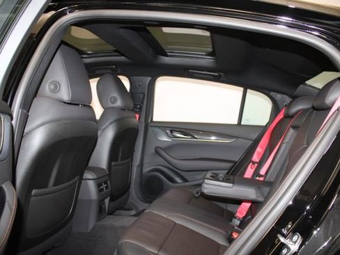 New 2026 Cadillac CT5 V image 8