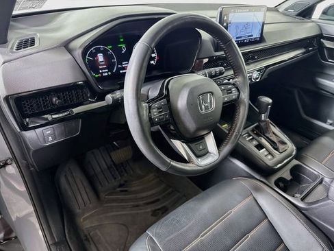 Used 2024 Honda CR-V Sport Touring image 11