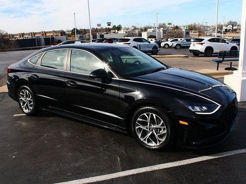 Used 2023 Hyundai Sonata SEL w/ Preferred Accessory Package image 1