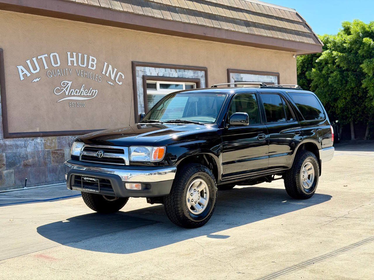 Used 2000 Toyota 4Runner 2WD w/ Upgrade Value Pkg 1 image 1