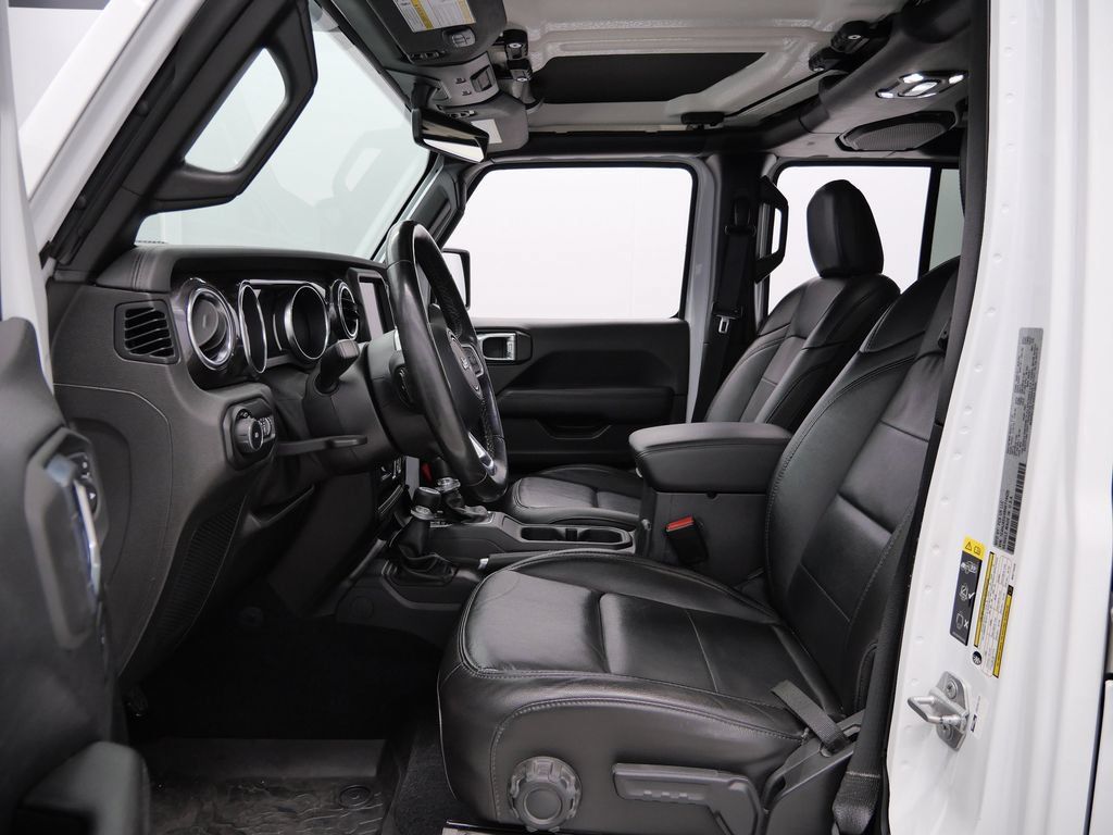 Certified 2021 Jeep Wrangler Unlimited Sahara AWD/4WD image 13
