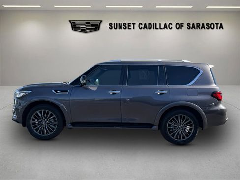 Used 2024 INFINITI QX80 Sensory image 5