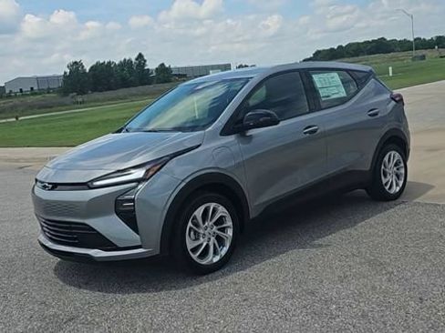New 2027 Chevrolet Bolt LT FWD image 4