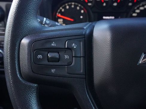 Used 2024 Chevrolet Silverado 1500 Custom AWD/4WD image 31