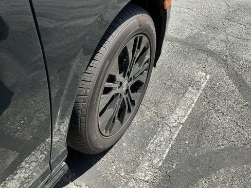 Used 2025 Honda Odyssey Sport-L image 16