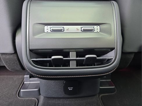 New 2026 Lincoln Nautilus Reserve image 12