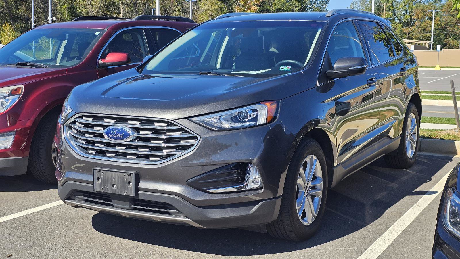 Used 2019 Ford Edge SEL w/ Equipment Group 201A AWD/4WD image 1