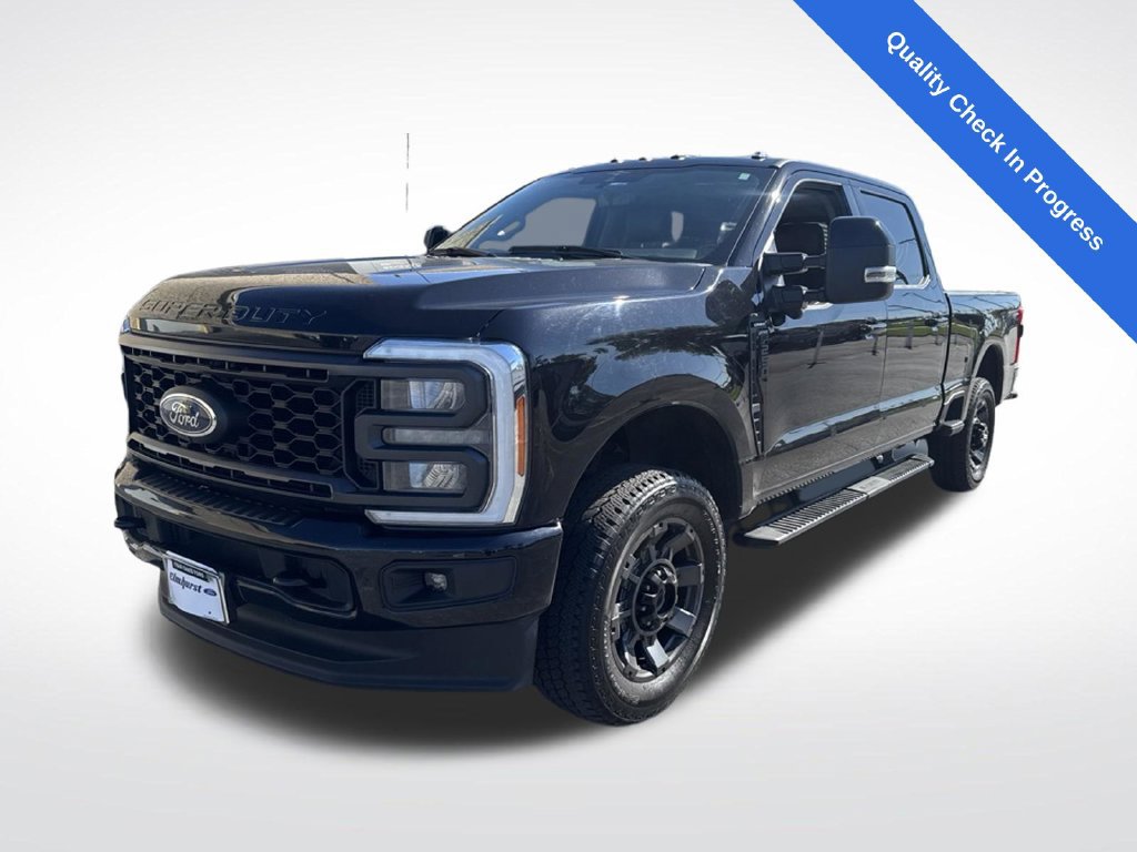 Used 2023 Ford F250 Lariat w/ Sport Appearance Package AWD/4WD image 1