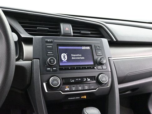 Used 2020 Honda Civic LX image 17