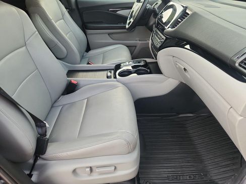 Used 2022 Honda Pilot Touring image 28