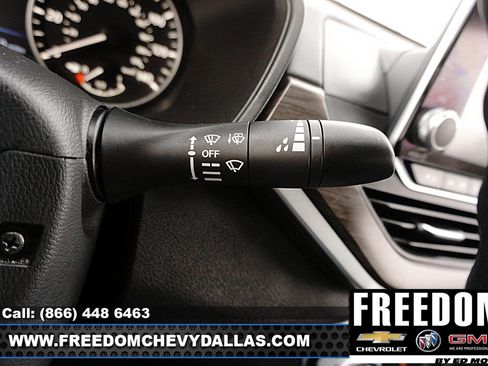 Used 2024 Nissan Altima 2.5 SV FWD image 27