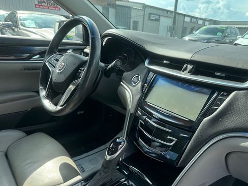 Used 2013 Cadillac XTS Luxury w/ Driver Awareness Package FWD image 8