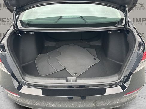 Used 2024 Honda Civic Touring image 29