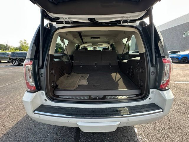 Used 2016 GMC Yukon XL Denali w/ Open Road Package AWD/4WD image 14