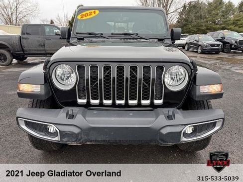Used 2021 Jeep Gladiator Overland w/ Popular Equipment Package image 8