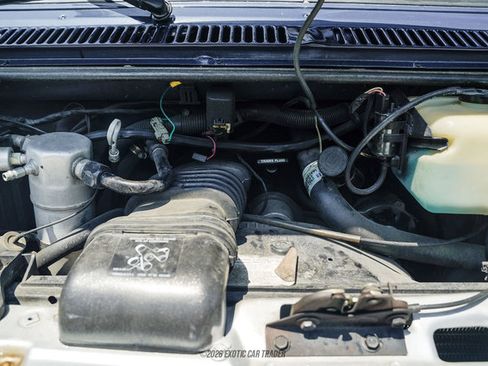 Used 1988 Chevrolet G20 RWD image 18