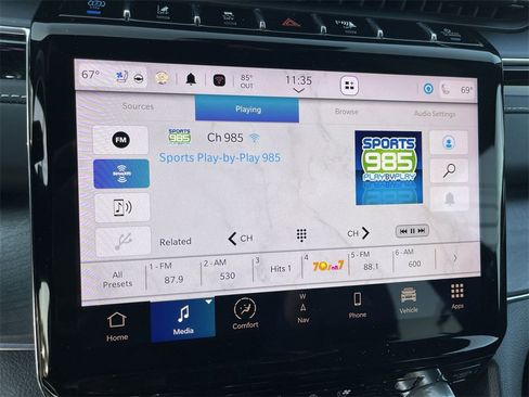 Used 2022 Jeep Grand Cherokee Overland w/ Advanced Protech Group III image 16