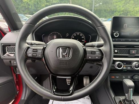 Used 2025 Honda Civic Sport image 11