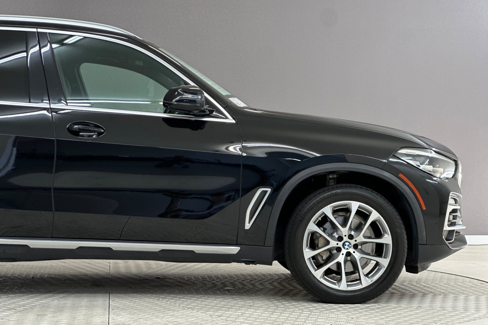 Certified 2023 BMW X5 xDrive40i w/ Premium Package AWD/4WD image 35