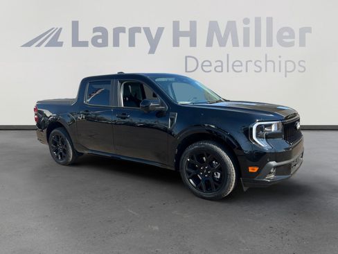 New 2025 Ford Maverick Lobo image 7